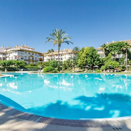 Dama De Noche 12 Apartment Marbella