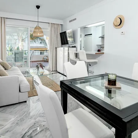 Dama De Noche 12 Apartment Marbella